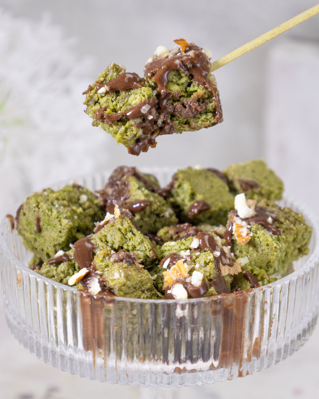 Matcha Cake Bites 